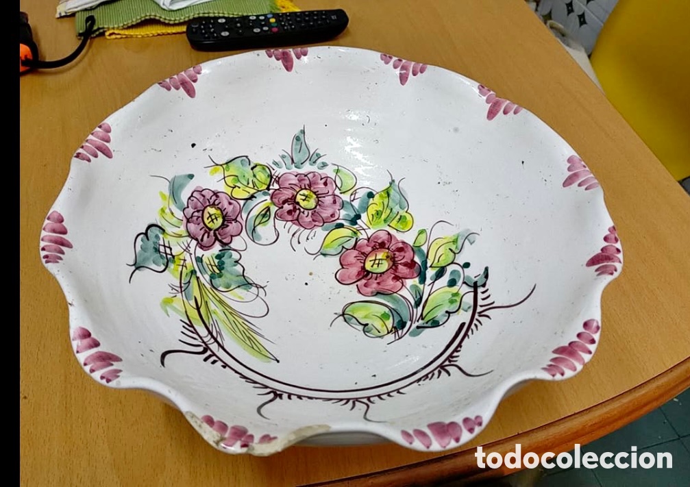 Antig&uuml;edades: Gran frutero r&uacute;stico pintado a mano - Foto 3