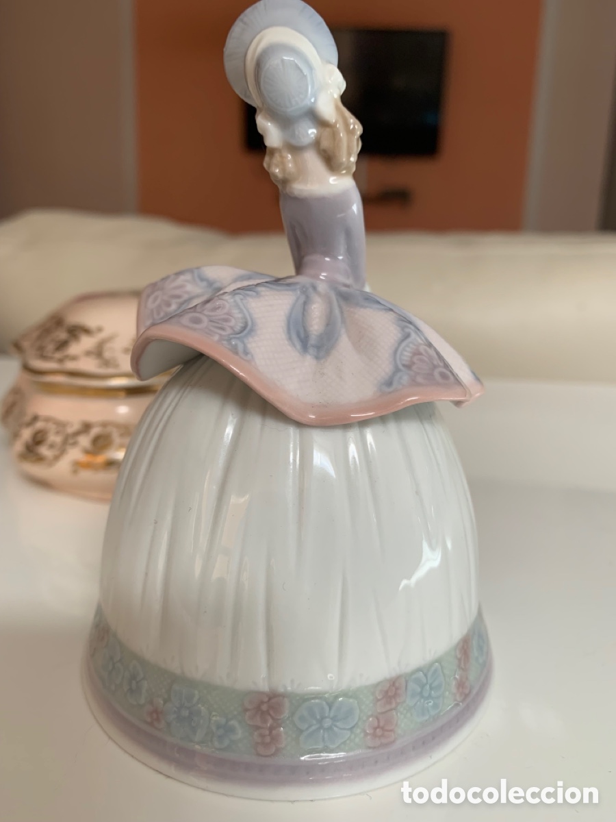 Antig&uuml;edades: Lladr&oacute;. Campana Dama de Primavera. - Foto 5