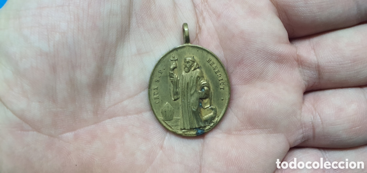 Antig&uuml;edades: MEDALLA EN METAL SAN BENEDICTO - Foto 5