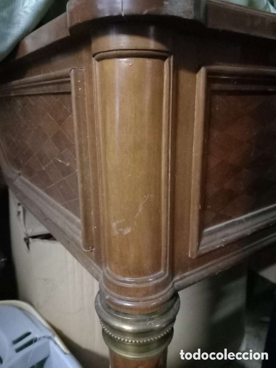 Antig&uuml;edades: Mesa de despacho con remates en marqueter&iacute;a - Foto 9