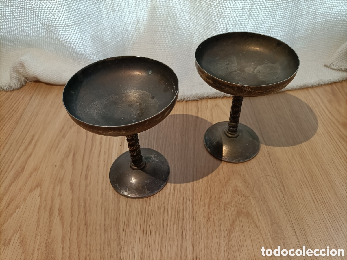 Antig&uuml;edades: Dos copas alpaca. 14 cms alto. 11 cms &empty; - Foto 2