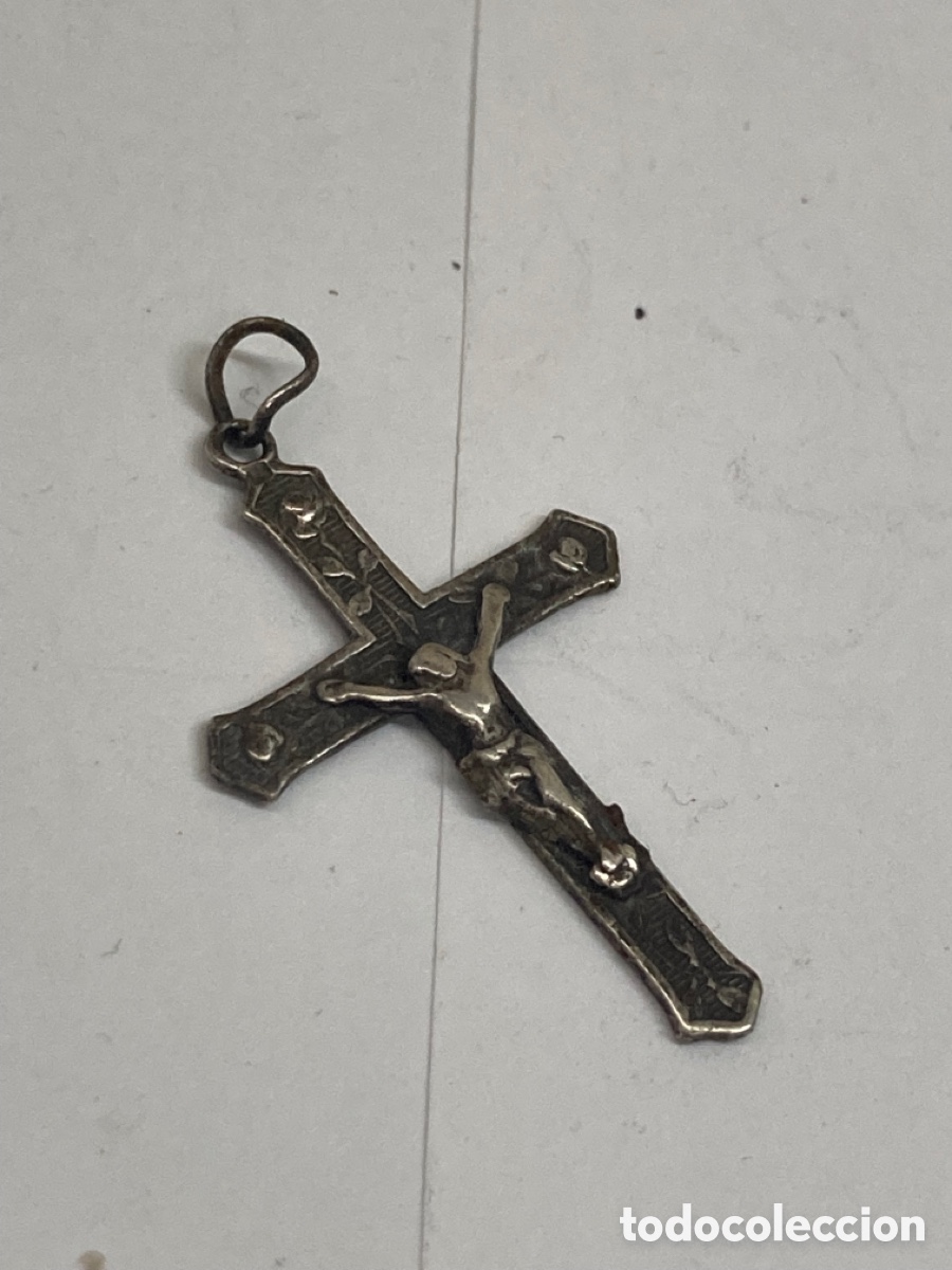 Antig&uuml;edades: Cruz de plata - Foto 1