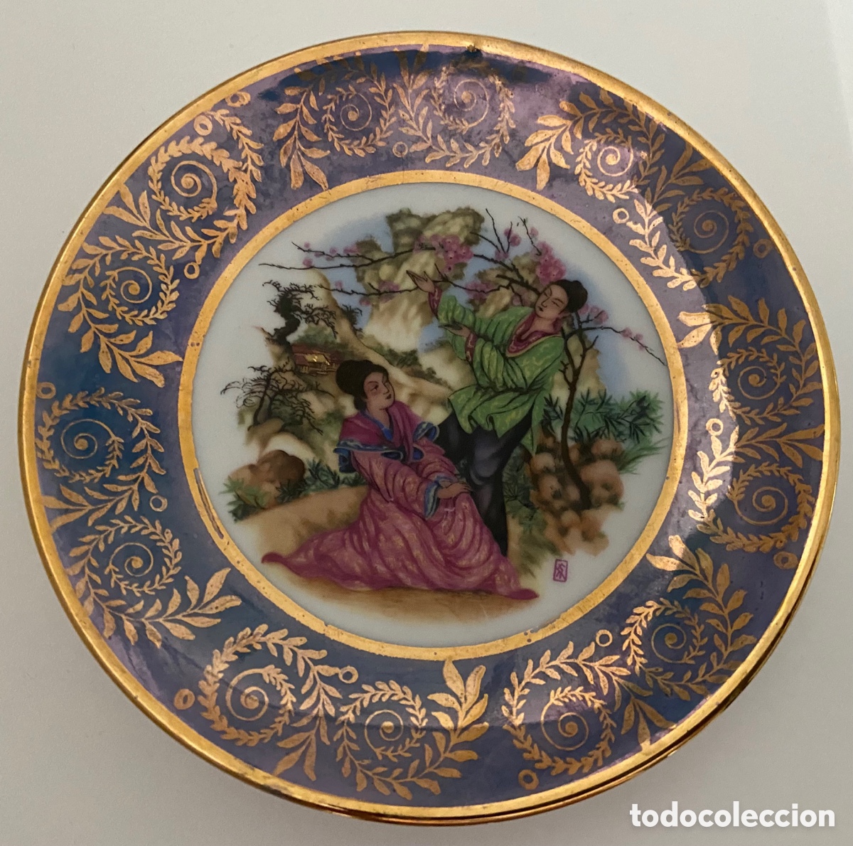 Antig&uuml;edades: Platito porcelana GUILLEN - Foto 1