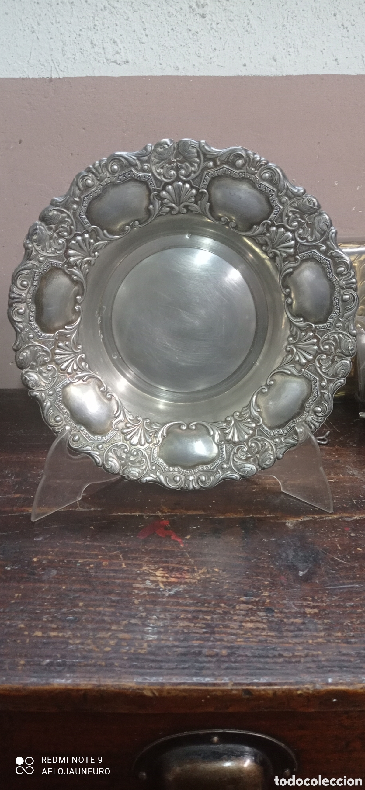 Antig&uuml;edades: Antiguo plato met&aacute;lico - Foto 1