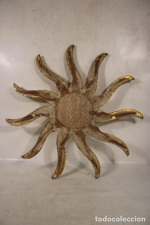 Antig&uuml;edades: espejo sol madera dorada - Foto 2