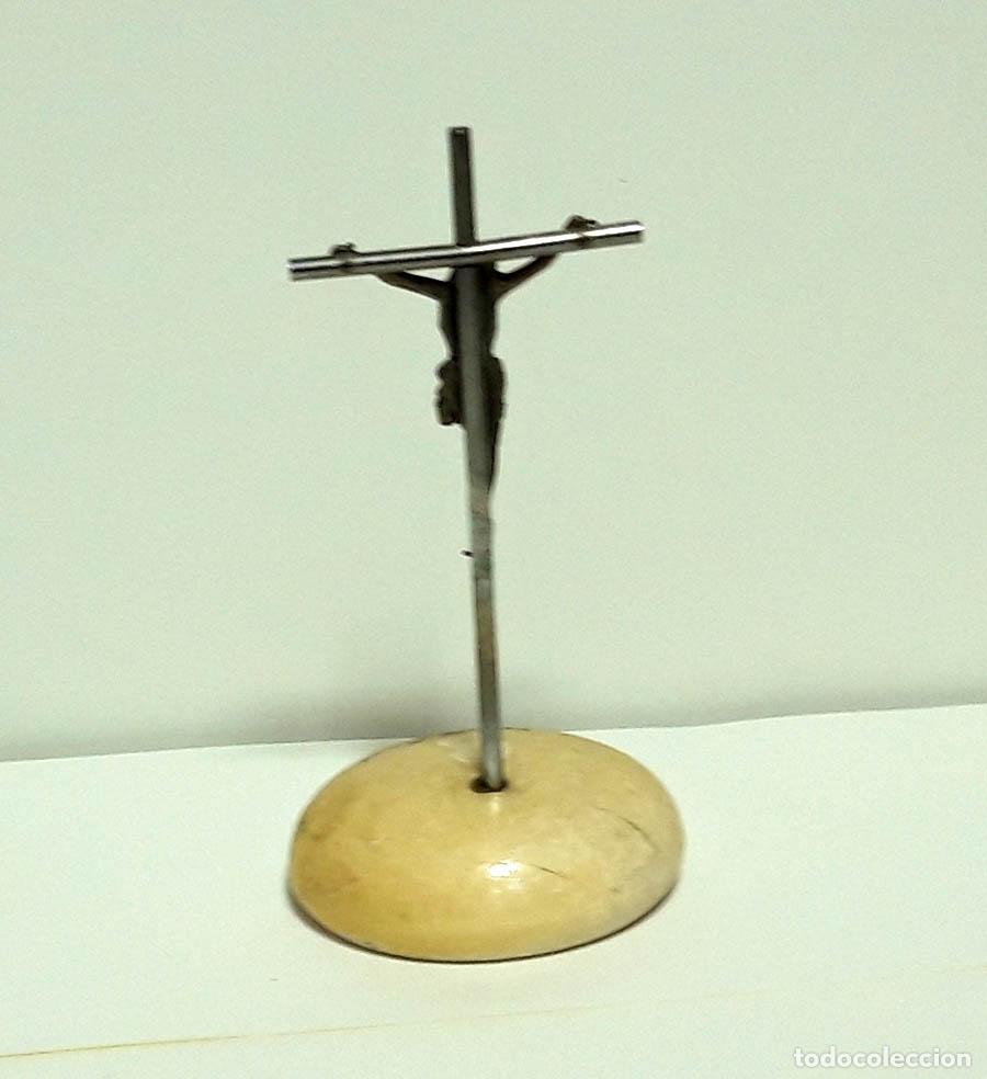 Antig&uuml;edades: Cristo de Montserrat - Foto 2