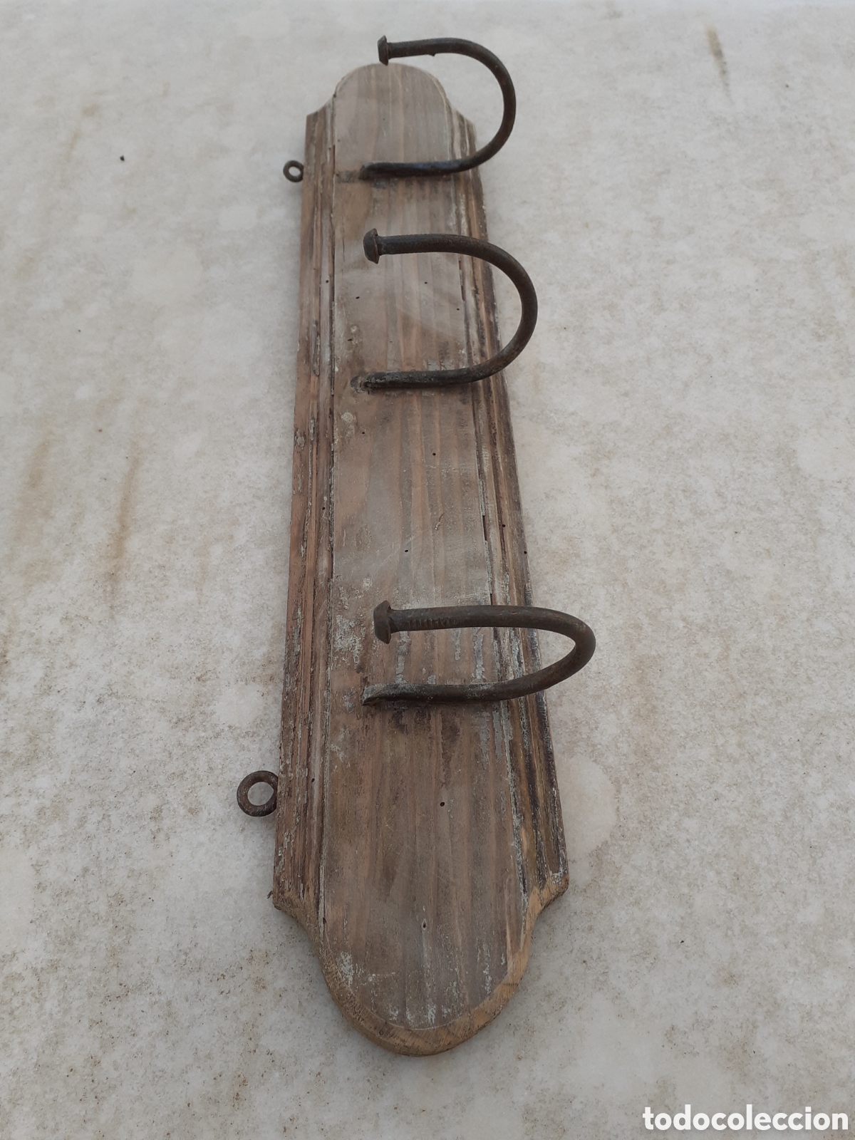 Antig&uuml;edades: Antigua Percha muy chula. - Foto 2