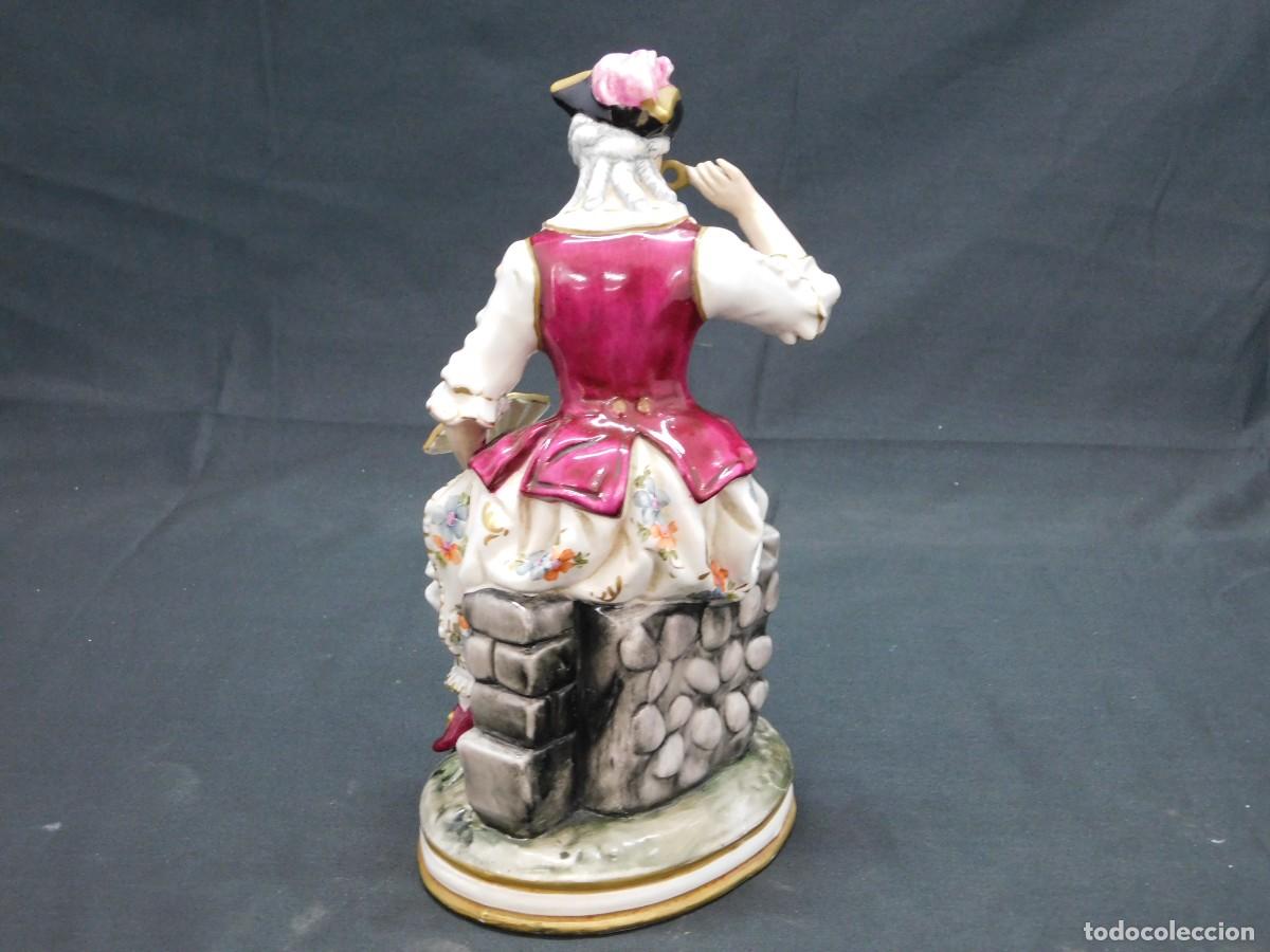 Antig&uuml;edades: Pareja de porcelanas - Foto 5