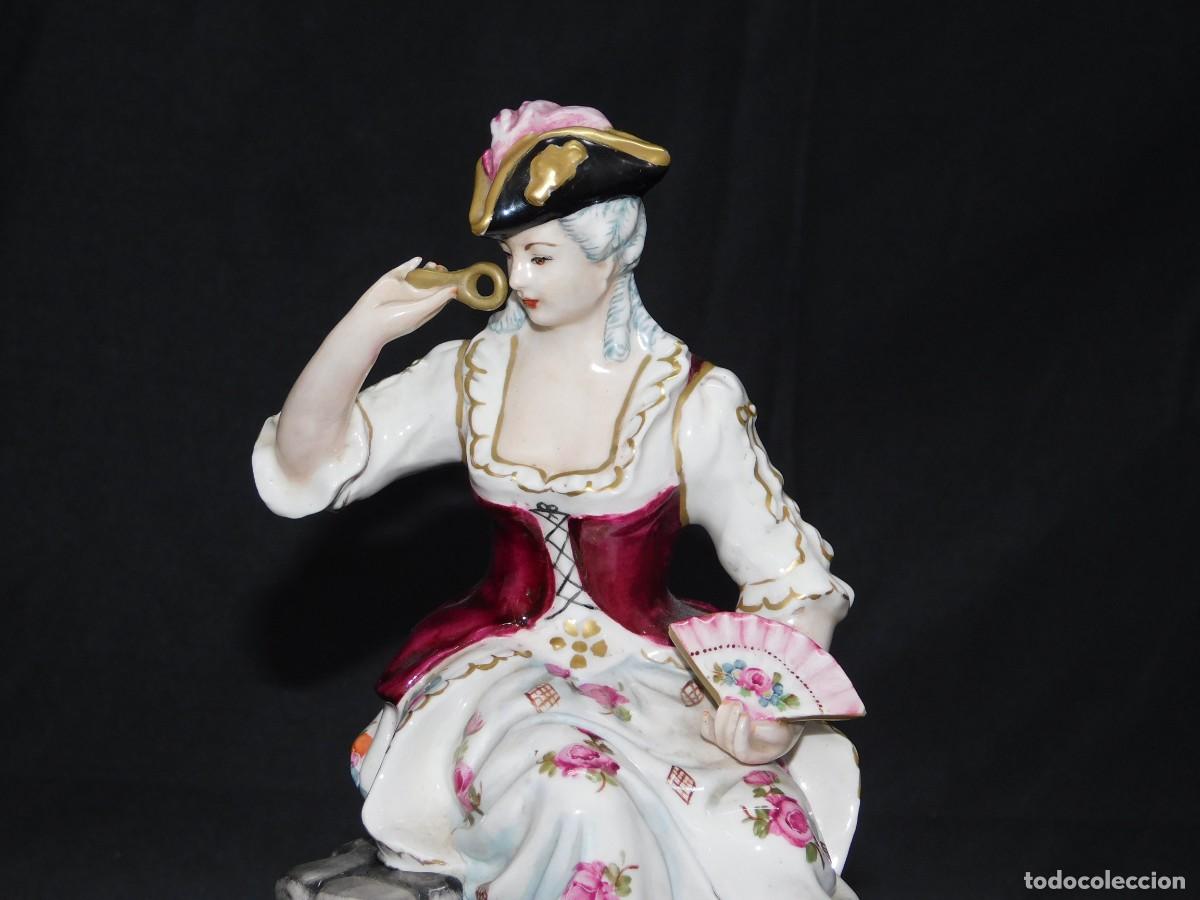 Antig&uuml;edades: Pareja de porcelanas - Foto 9