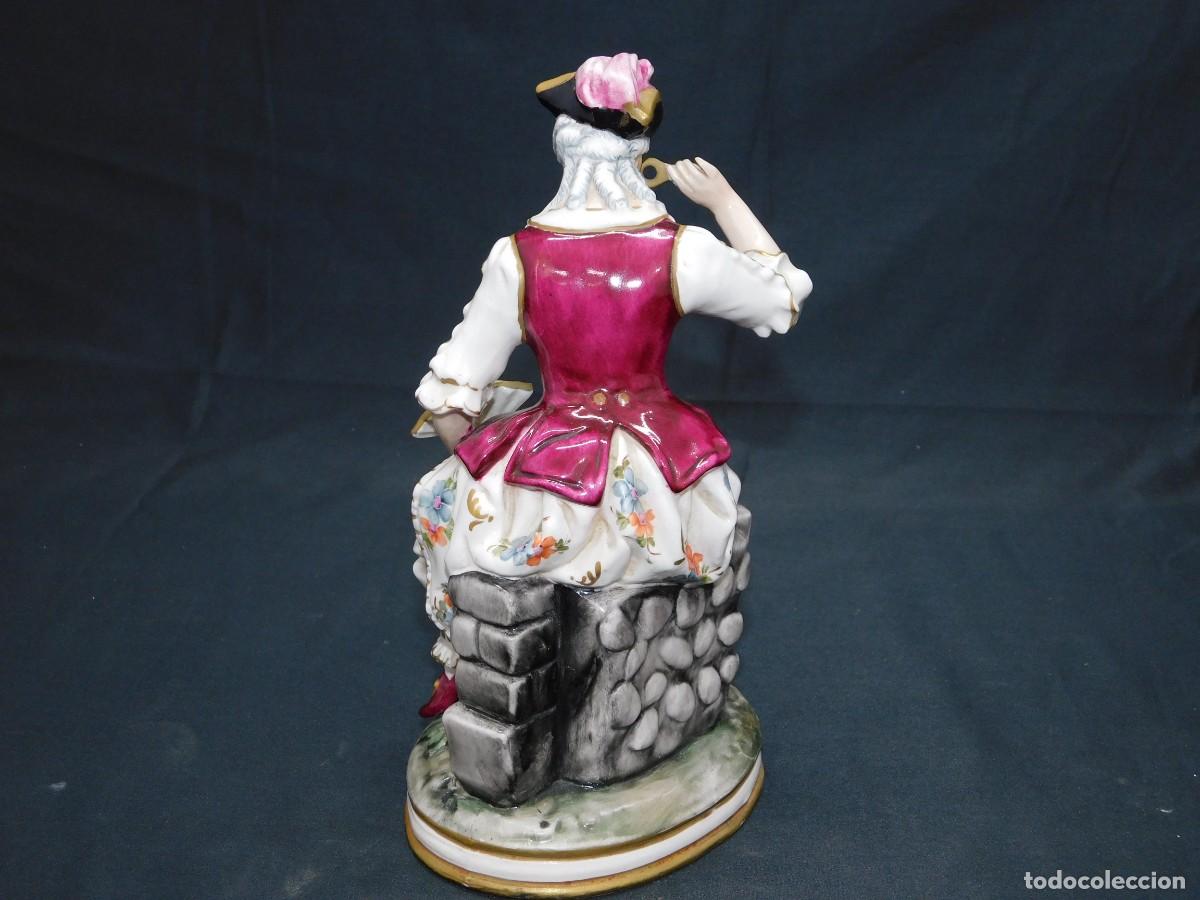 Antig&uuml;edades: Pareja de porcelanas - Foto 13