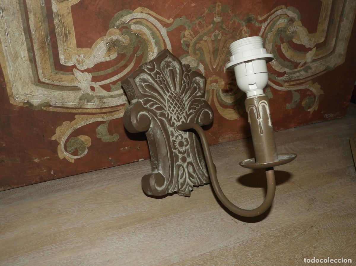 Antig&uuml;edades: APLIQUE DE PARED DE MADERA CON UNA VELA - Foto 4