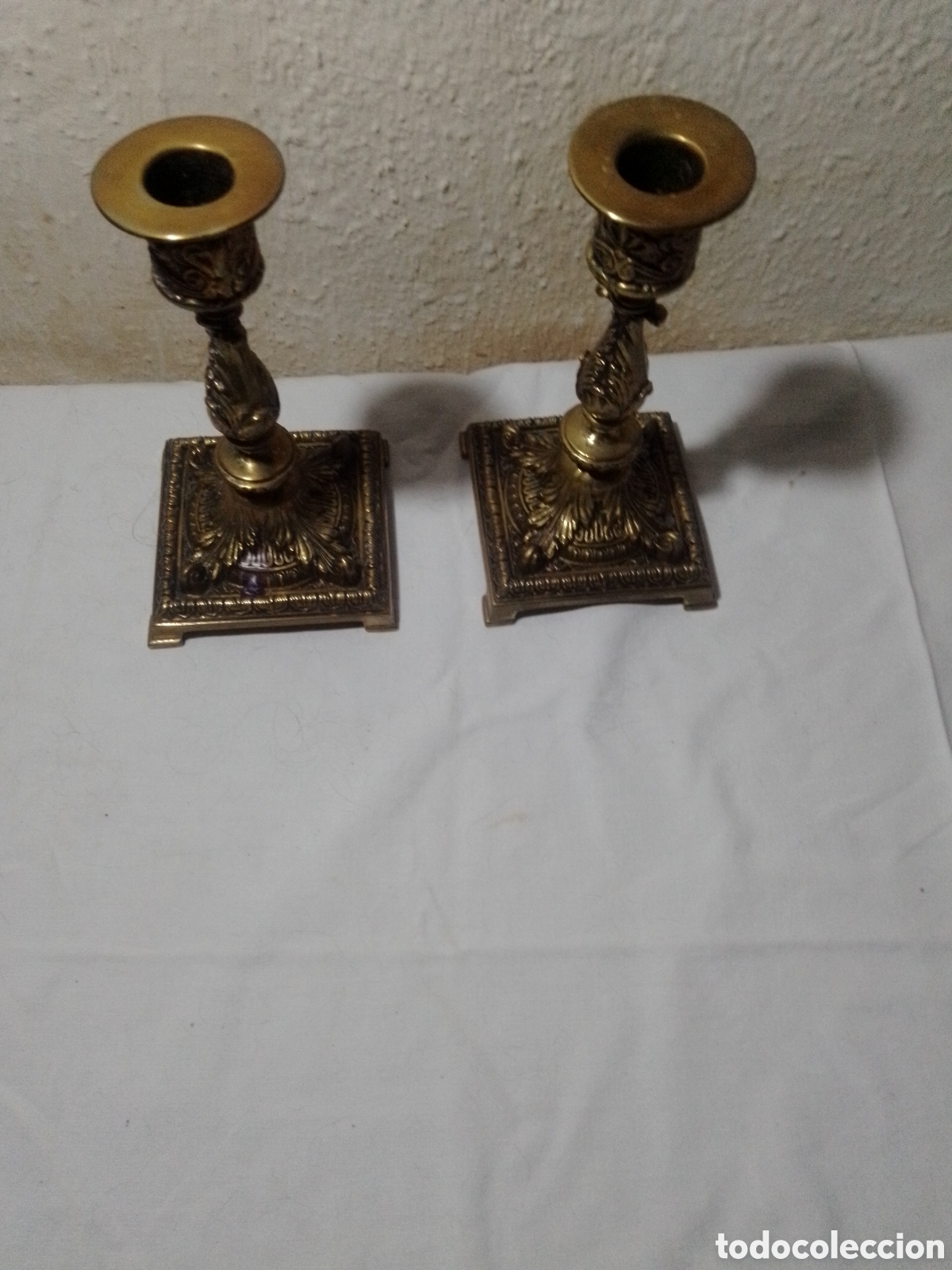 Antig&uuml;edades: Candelabros de bronce - Foto 1