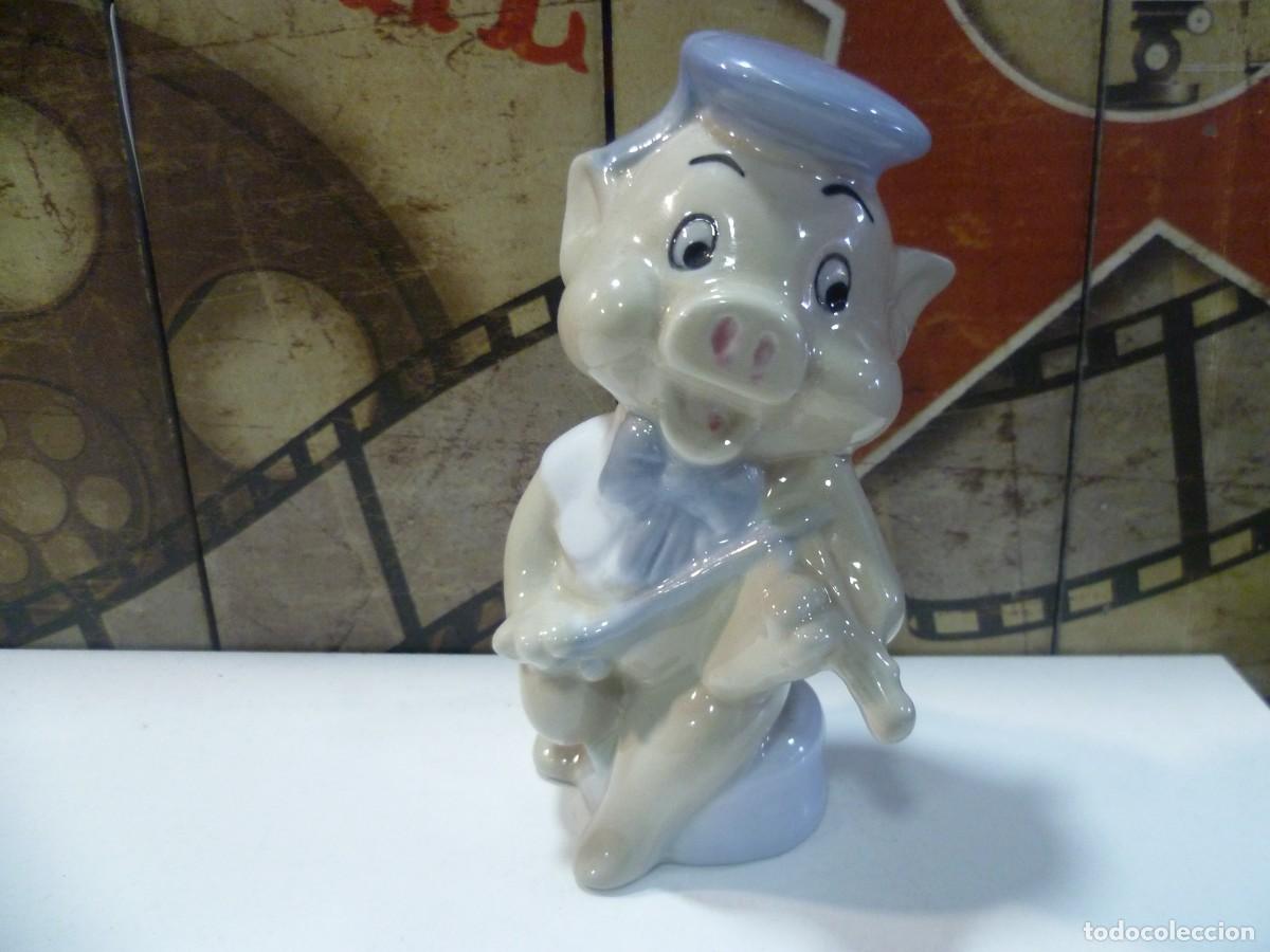 Antiquit&auml;ten: Figura porcelana Disney: cerdito violinista
