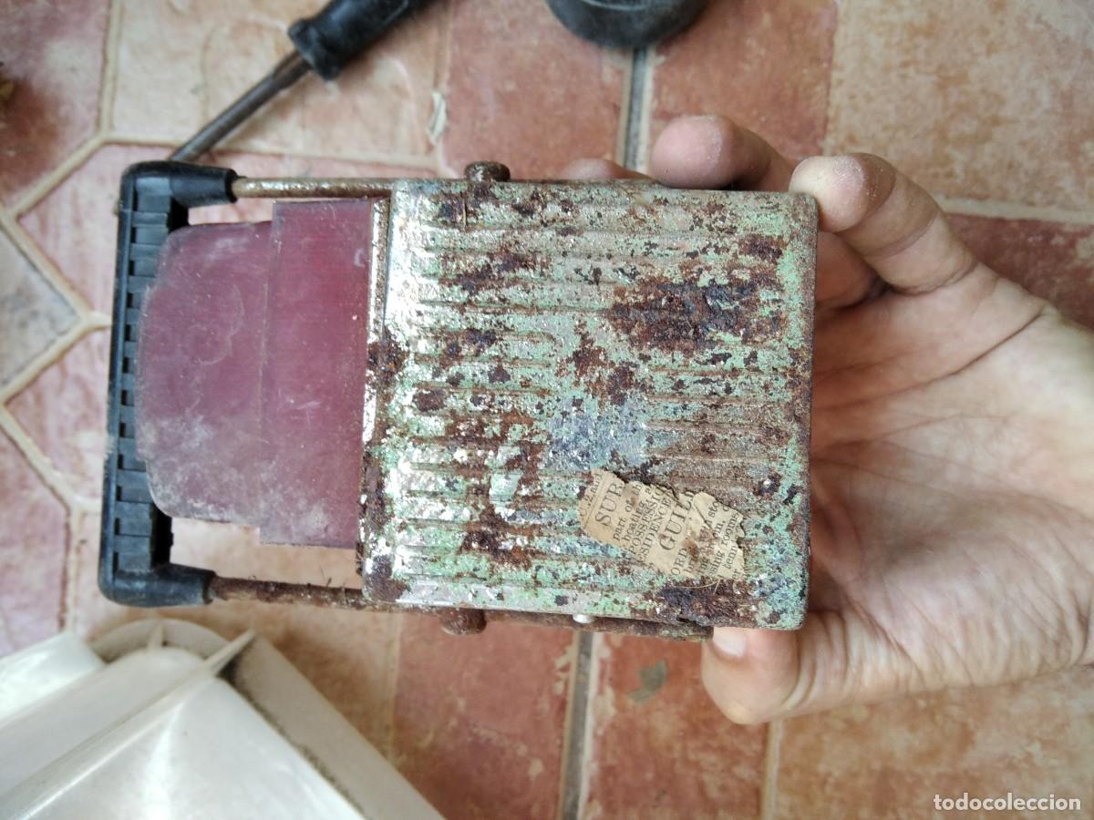 Antig&uuml;edades: Antigua linterna para despiece o restaurar - Foto 3