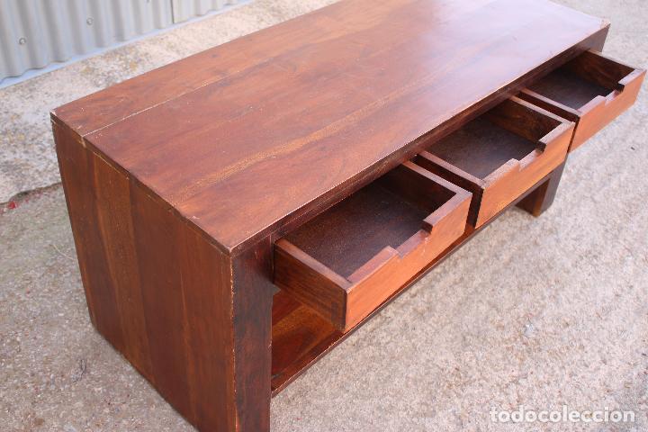 Antig&uuml;edades: mueble mesa 3 cajones - Foto 5