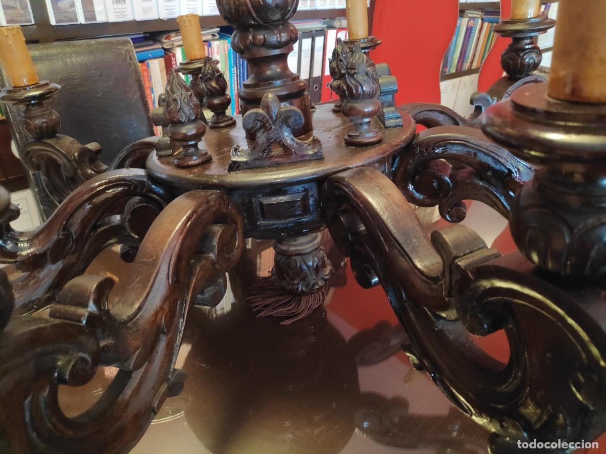 Antig&uuml;edades: Lampara de caoba tallada - Foto 3
