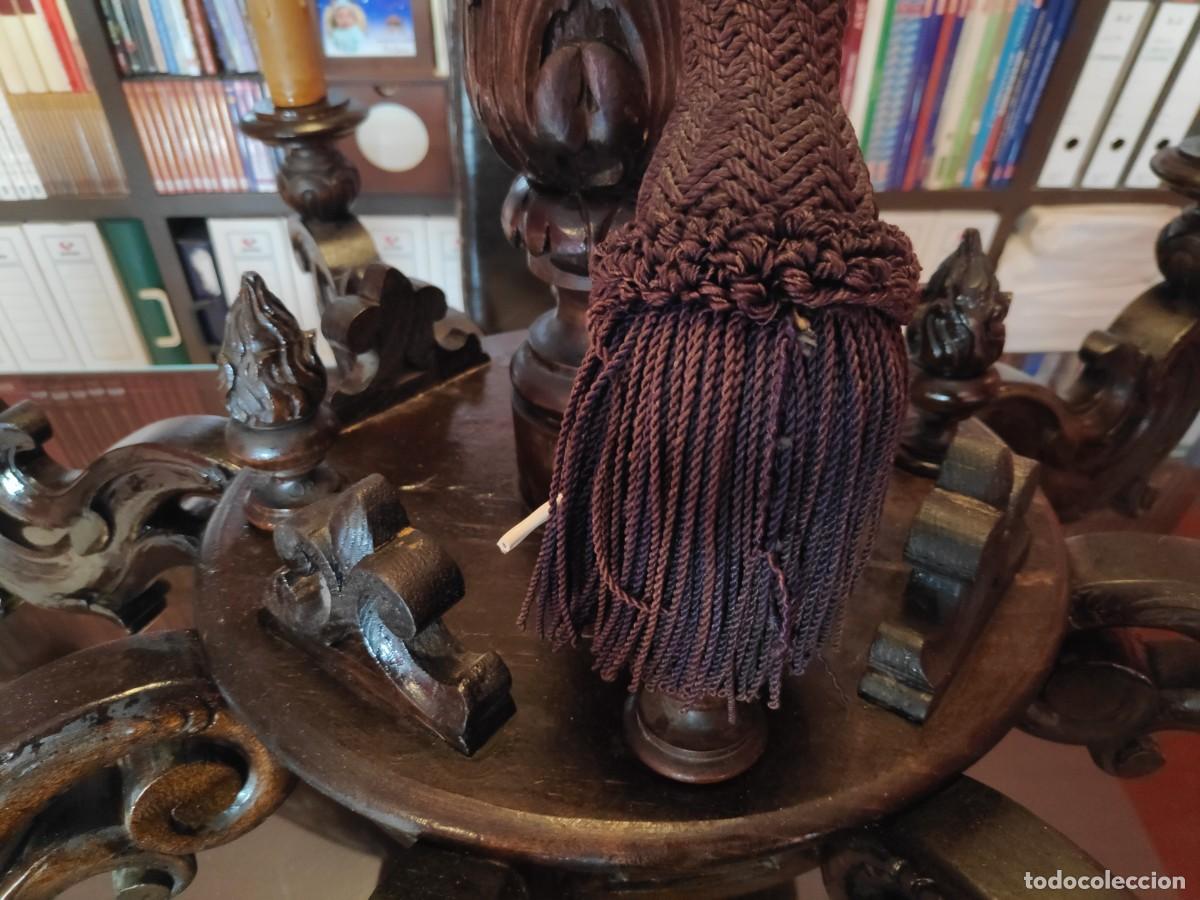 Antig&uuml;edades: Lampara de caoba tallada - Foto 6