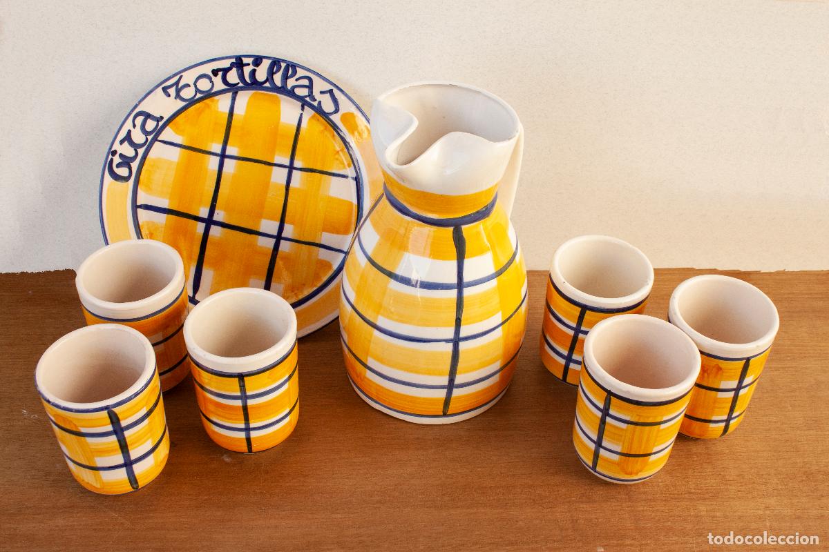 Antig&uuml;edades: Jarra, vasos y plato de cer&aacute;mica. - Foto 1