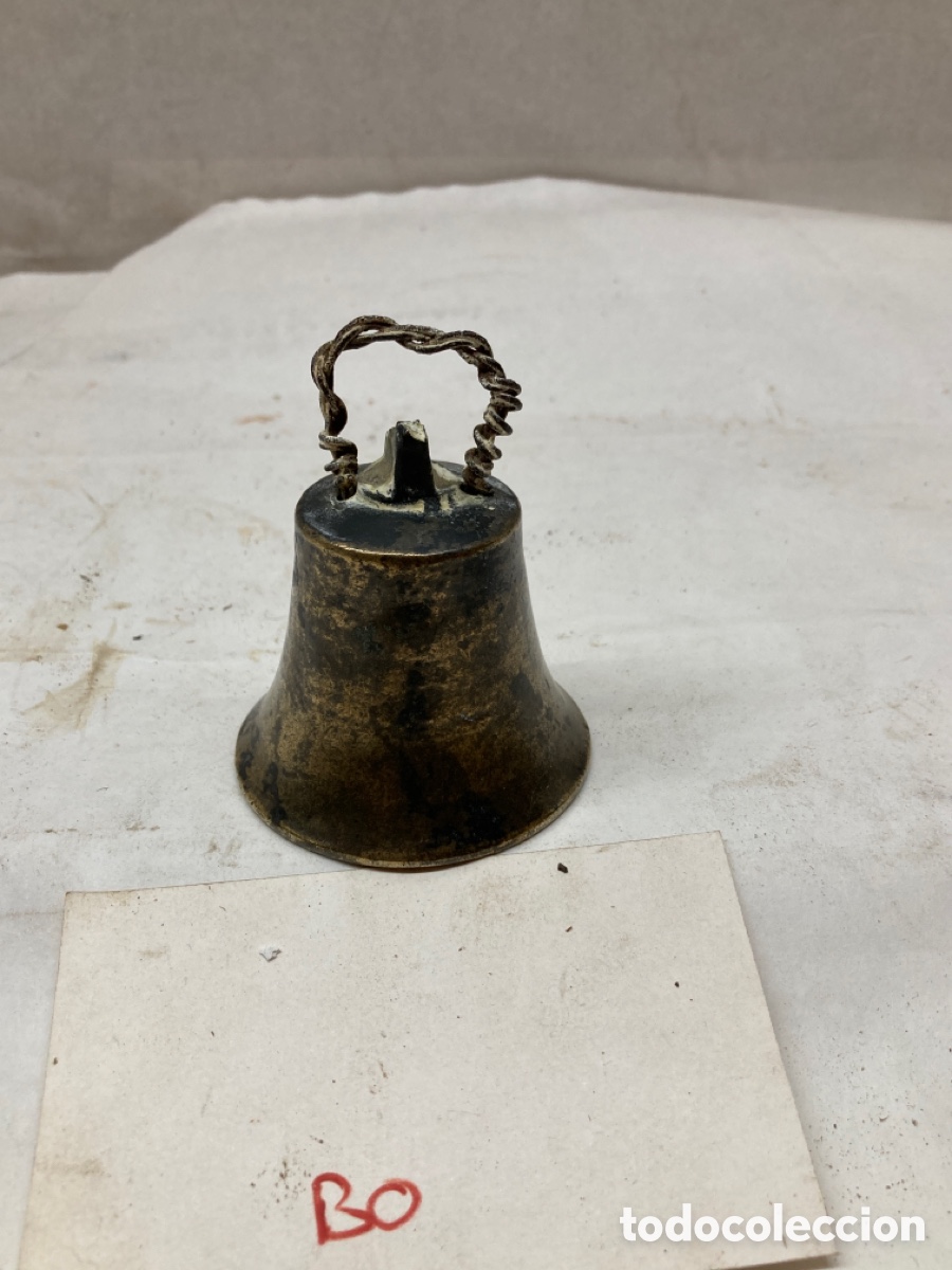Antig&uuml;edades: Campana bronce - Foto 1