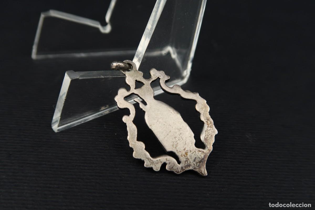 Antig&uuml;edades: Antigua Medalla Religiosa de Plata - Foto 4