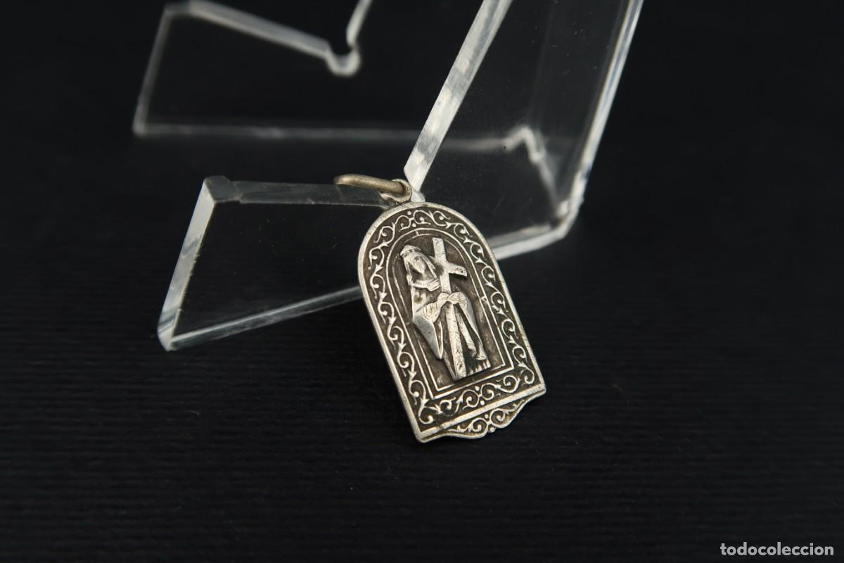 Antig&uuml;edades: Antigua Medalla Religiosa de Plata - Foto 1