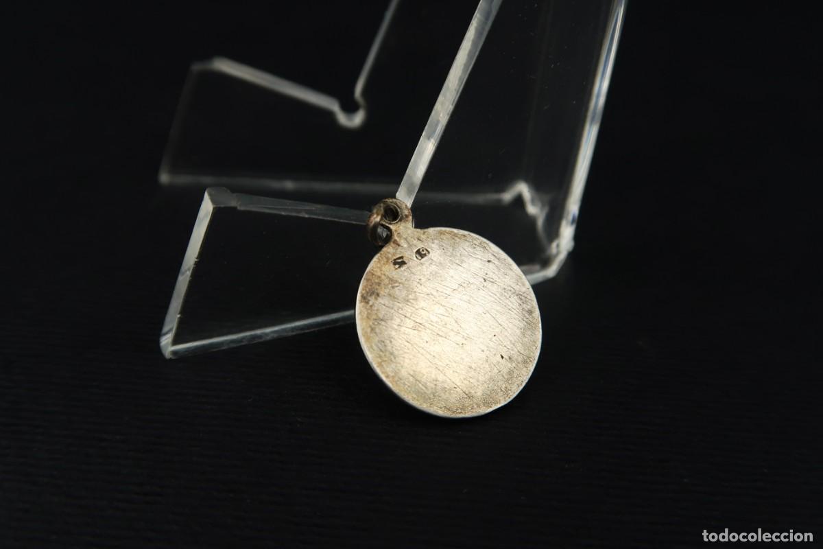 Antig&uuml;edades: Antigua Medalla Religiosa de Plata - Foto 4