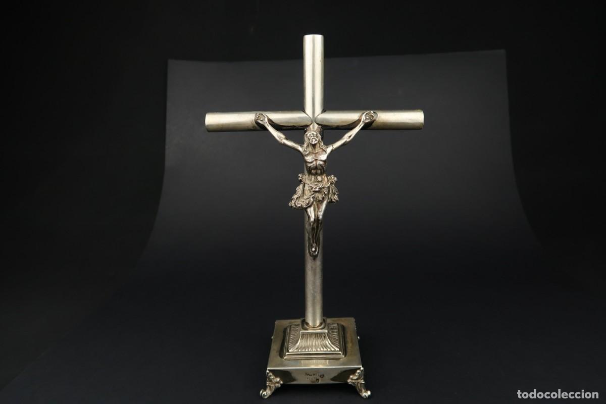 Antig&uuml;edades: Antiguo Crucifijo de Plata - Foto 1