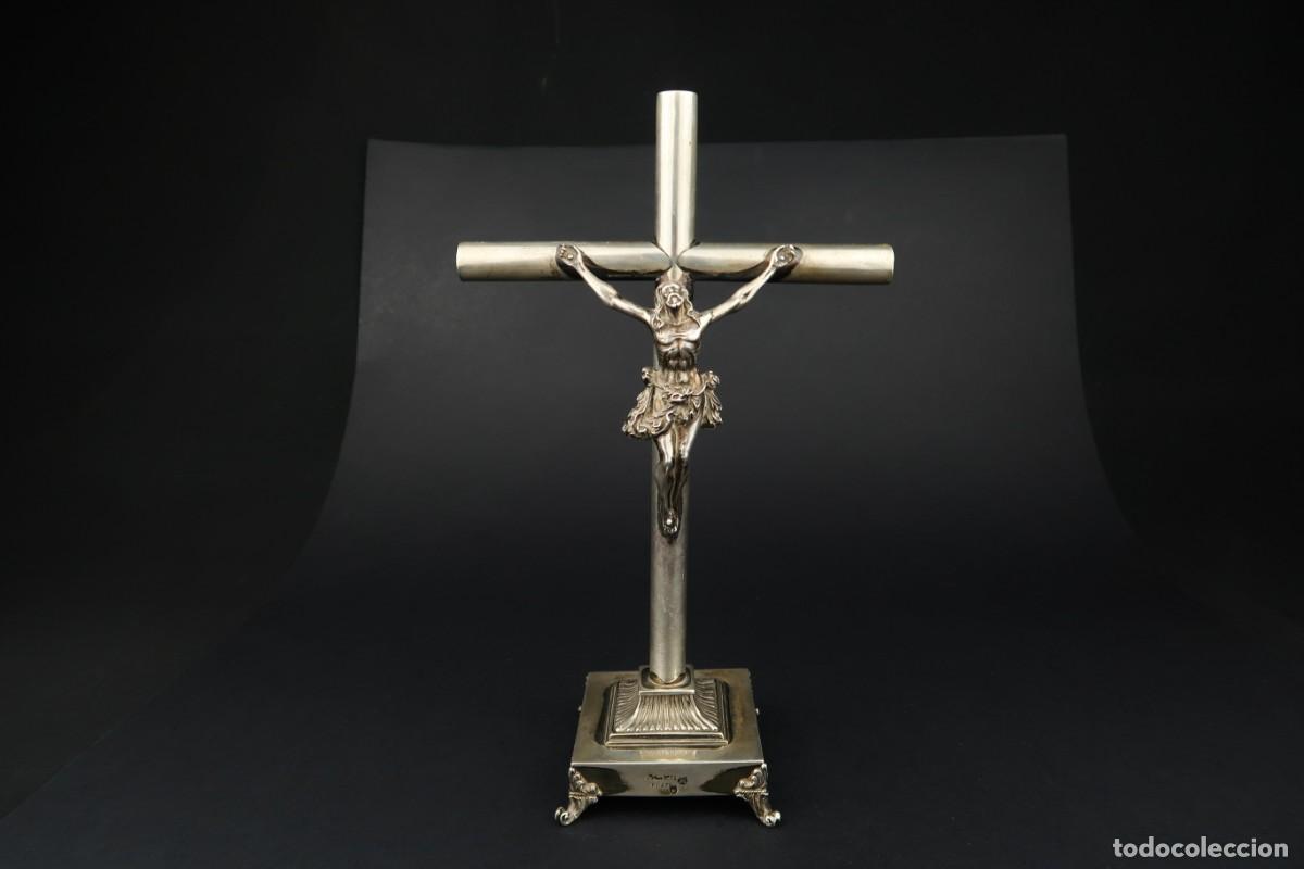 Antig&uuml;edades: Antiguo Crucifijo de Plata - Foto 2