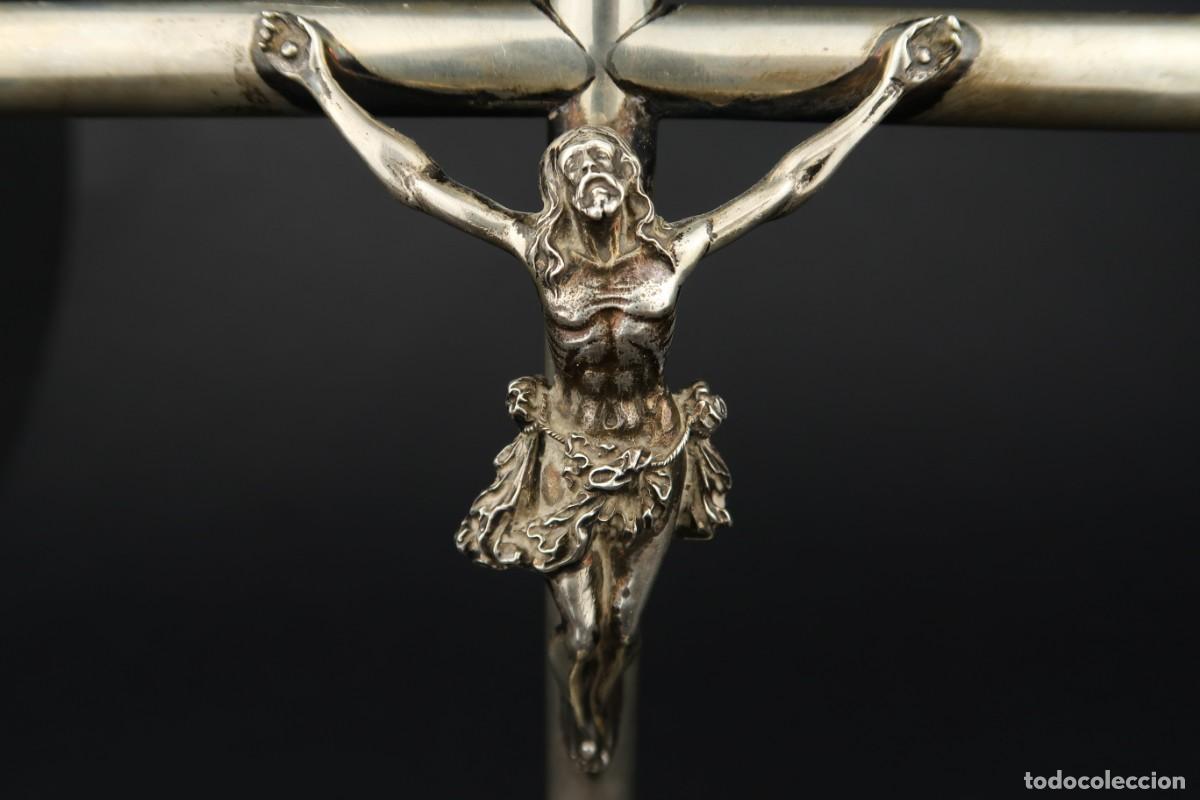 Antig&uuml;edades: Antiguo Crucifijo de Plata - Foto 4
