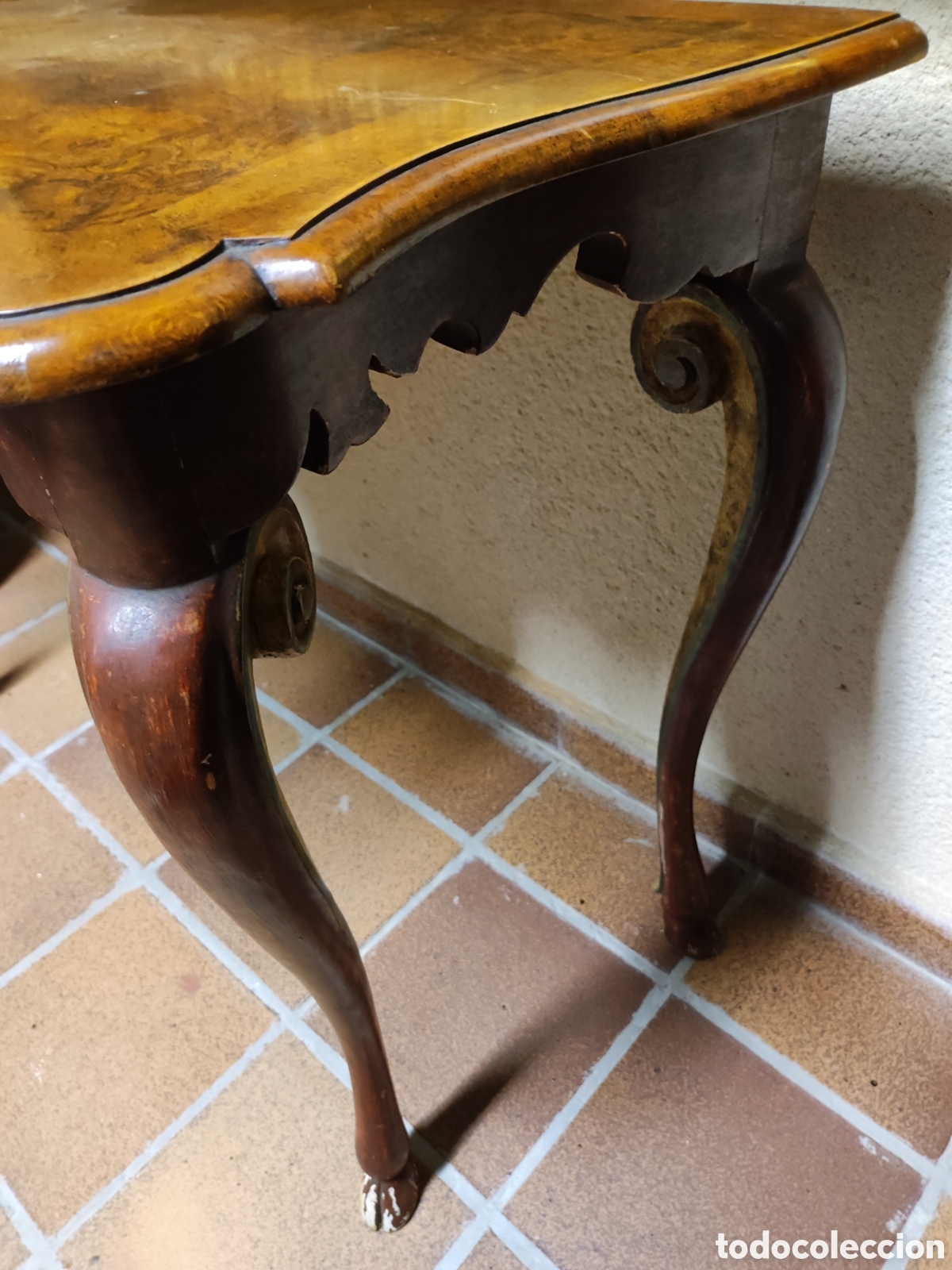 Antig&uuml;edades: Consola pintada y marqueter&iacute;a - Foto 2