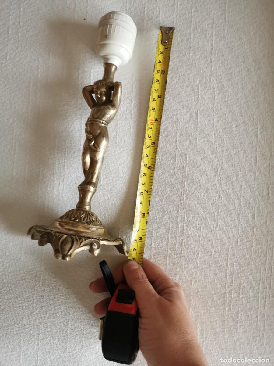 Antig&uuml;edades: PAREJA DE ANTIGUAS LAMPARAS DE BRONCE CON PIE DE QUERUBIN - Foto 7