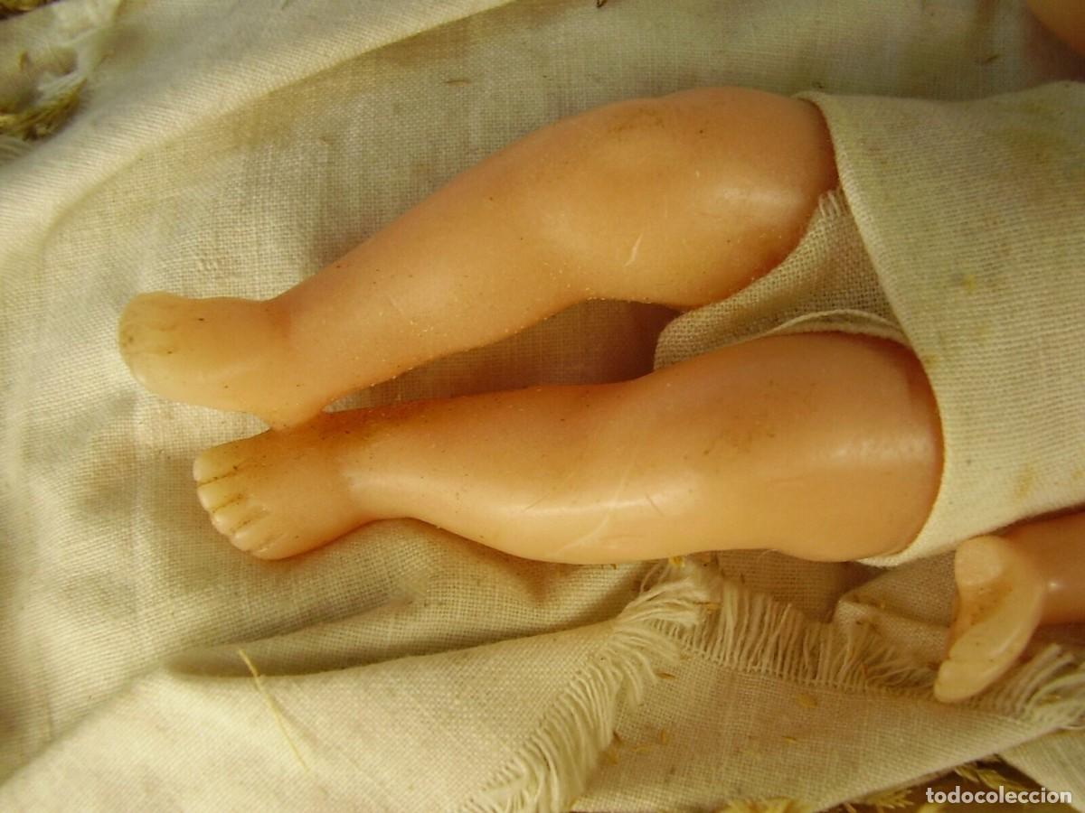 Antig&uuml;edades: Ni&ntilde;o Jes&uacute;s en cera. 1900 - Foto 6