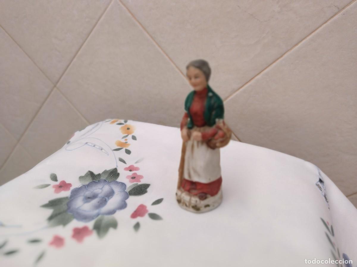 Antig&uuml;edades: Figura de Porcelana - Foto 3