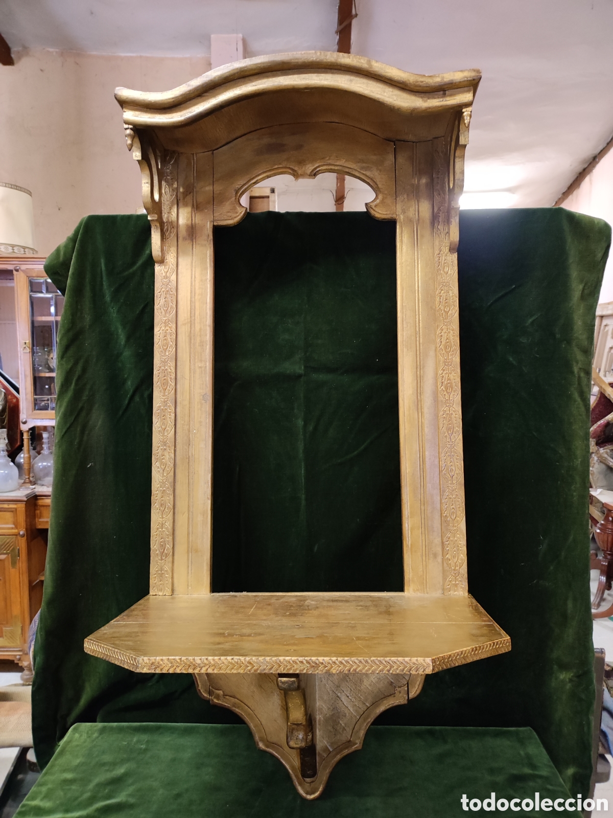 Antig&uuml;edades: Capilla dorada - Foto 1