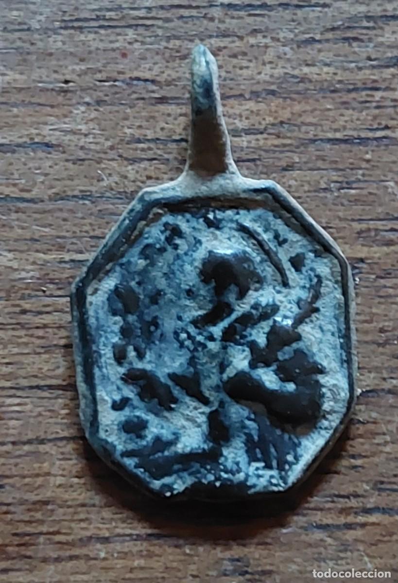 Antig&uuml;edades: Antigua medalla religiosa - Foto 2