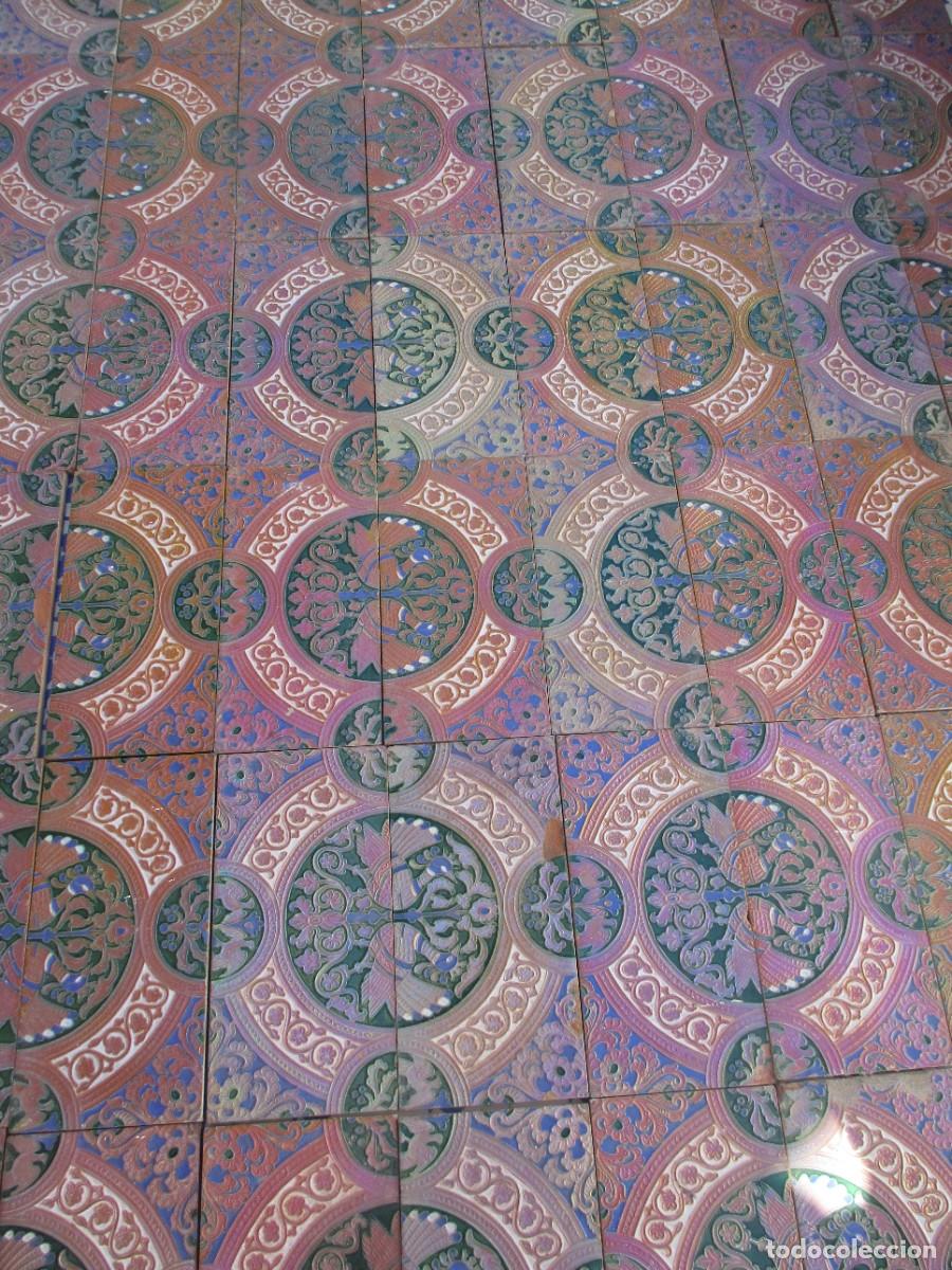 Antig&uuml;edades: 80 Azulejos Ramos Rejano de reflejos - Foto 1