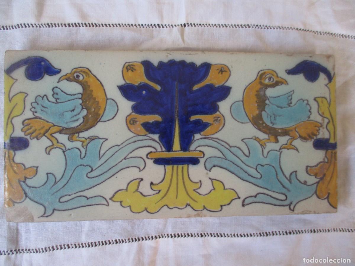 Antig&uuml;edades: Azulejo pintado Triana - Foto 1