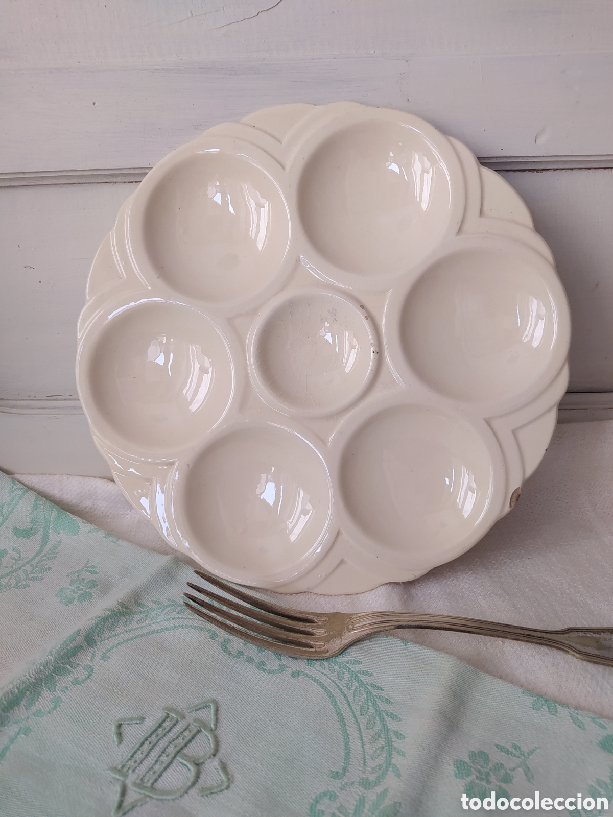 Antig&uuml;edades: Plato de servir huevos Sarreguemines gres cer&aacute;mico - Foto 3