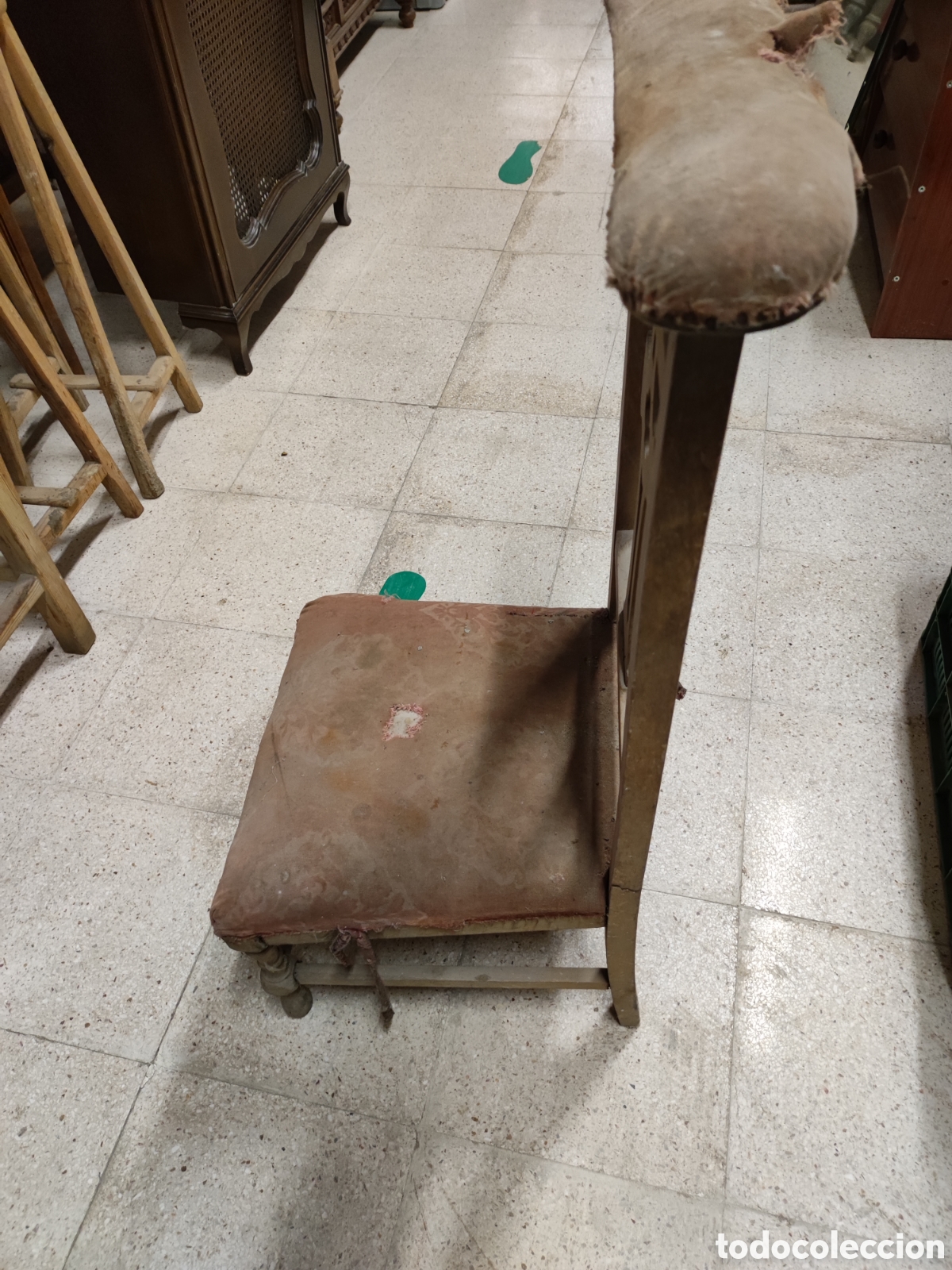 Antig&uuml;edades: Reclinatorio - Foto 2