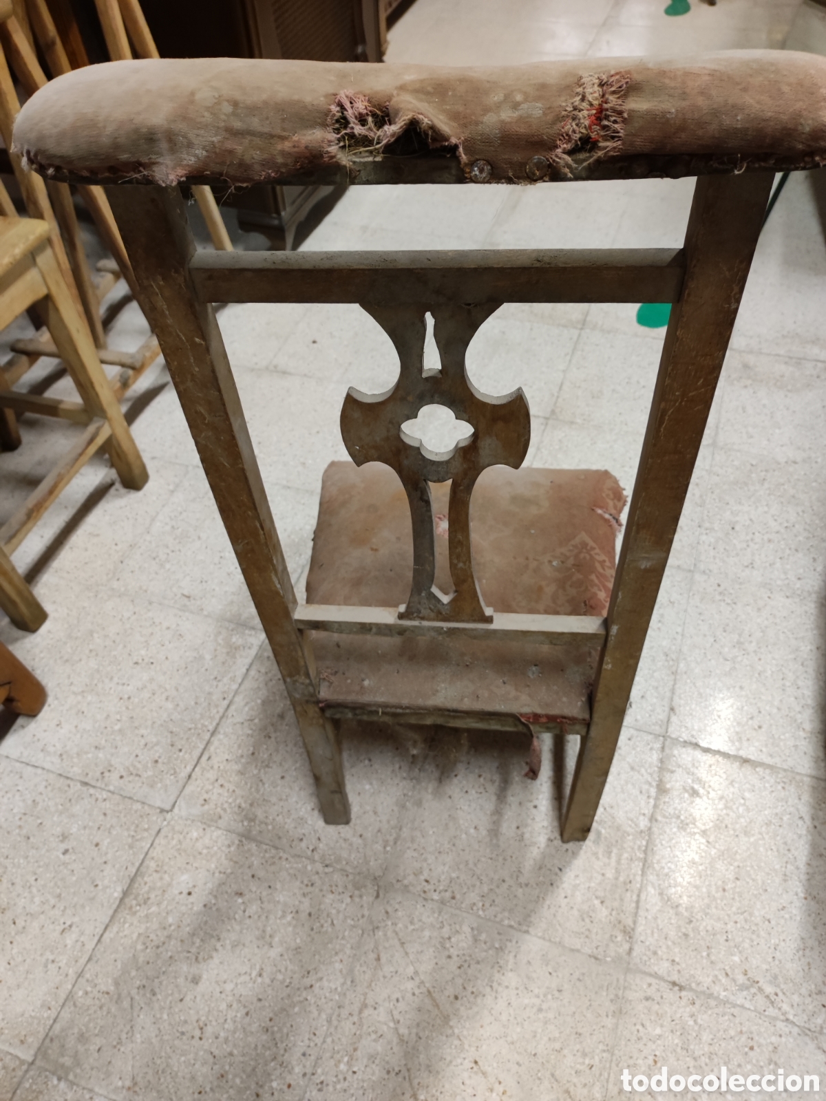Antig&uuml;edades: Reclinatorio - Foto 3