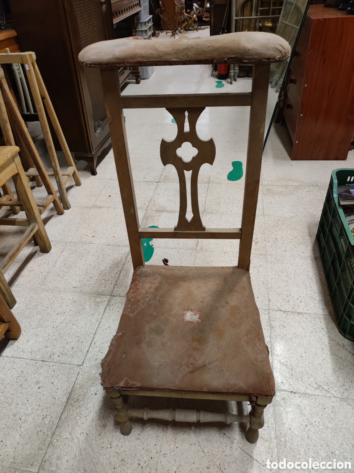 Antig&uuml;edades: Reclinatorio - Foto 1