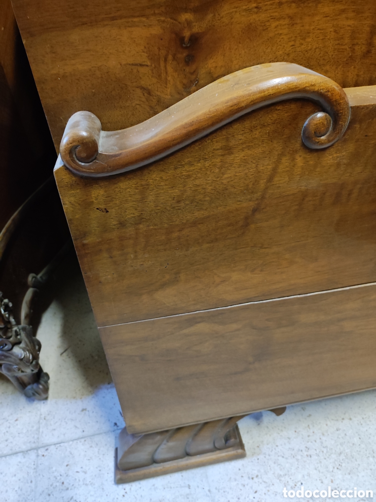 Antig&uuml;edades: Cama completa nogal - Foto 3
