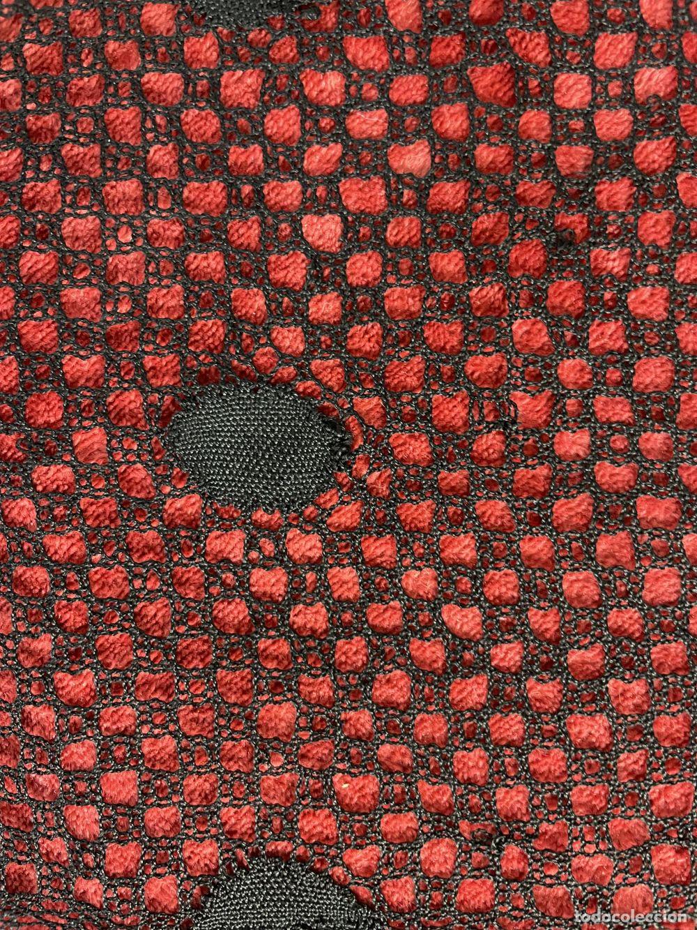 Antig&uuml;edades: MANTILLA RECTANGULAR. BORDADA A MANO. ESPA&Ntilde;A. SIGLO XIX - Foto 5