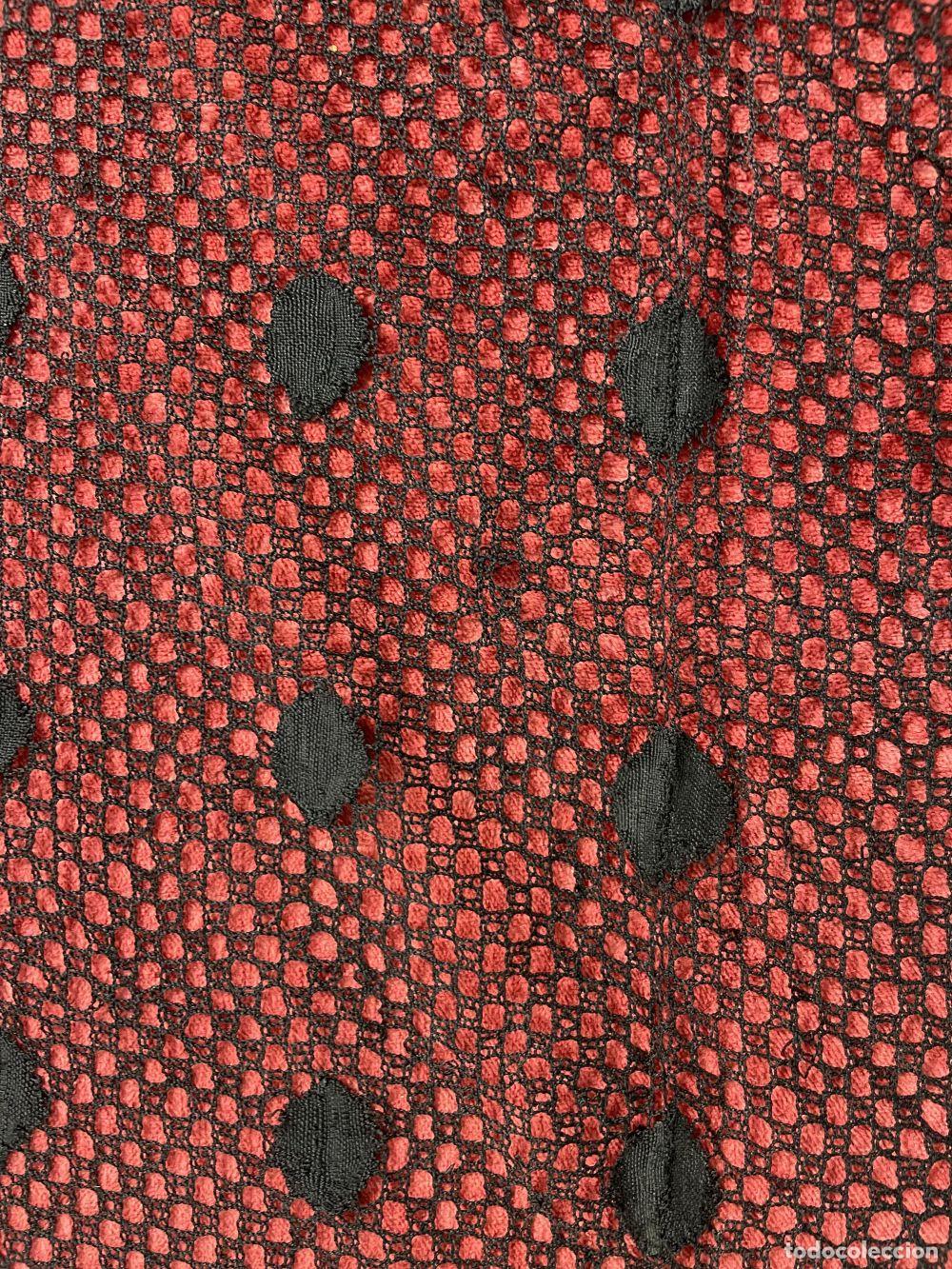Antig&uuml;edades: MANTILLA RECTANGULAR. BORDADA A MANO. ESPA&Ntilde;A. SIGLO XIX - Foto 25