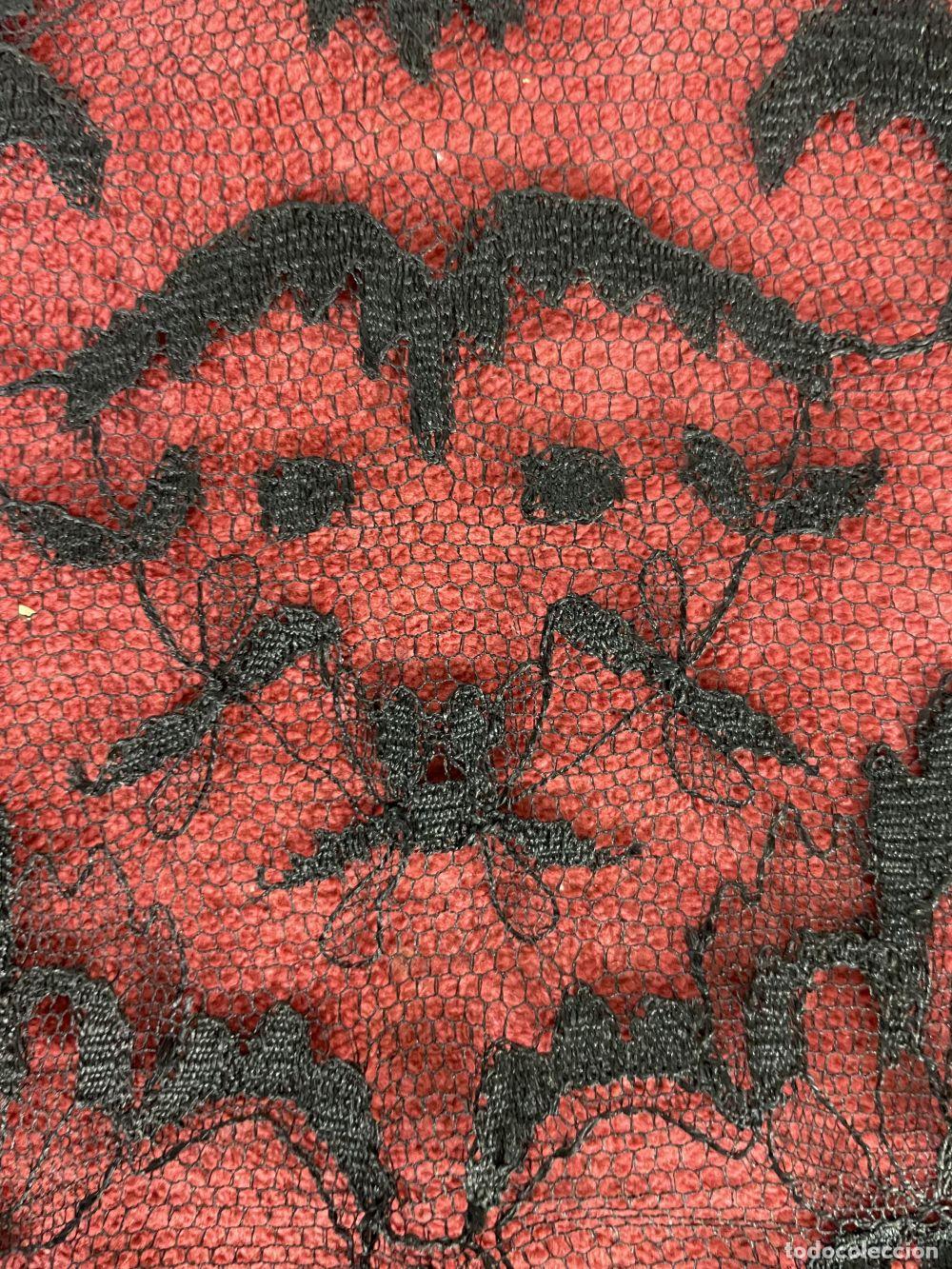Antig&uuml;edades: MANTILLA RECTANGULAR. BORDADA A MANO. ESPA&Ntilde;A. SIGLO XIX - Foto 21
