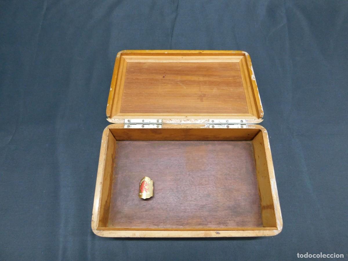 Antig&uuml;edades: Caja Puros Madera y Plata - Foto 7