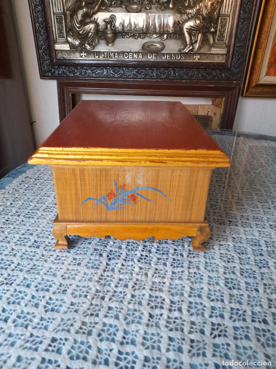 Antig&uuml;edades: Peana China antigua - Foto 2