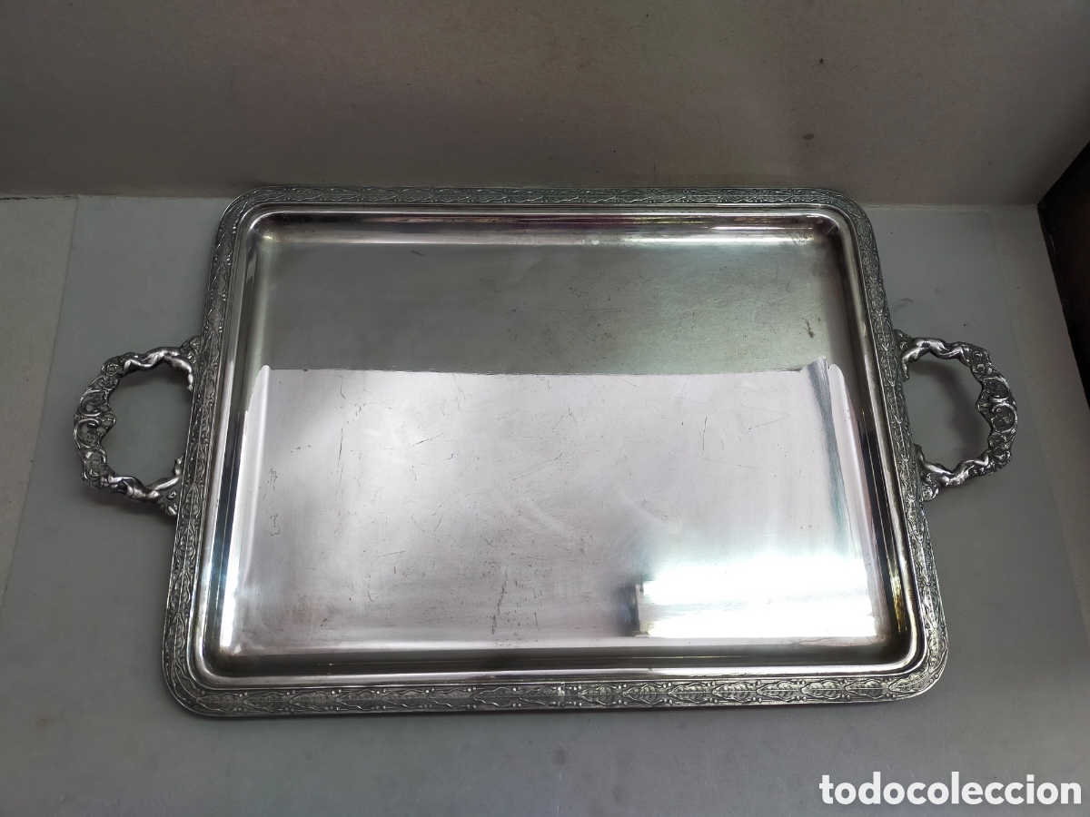 Antig&uuml;edades: BANDEJA CON 2 ASAS EN METAL PLATEADO. - Foto 2