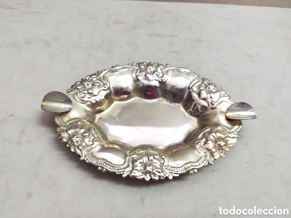Antig&uuml;edades: CENICERO EN METAL PLATEADO. - Foto 1