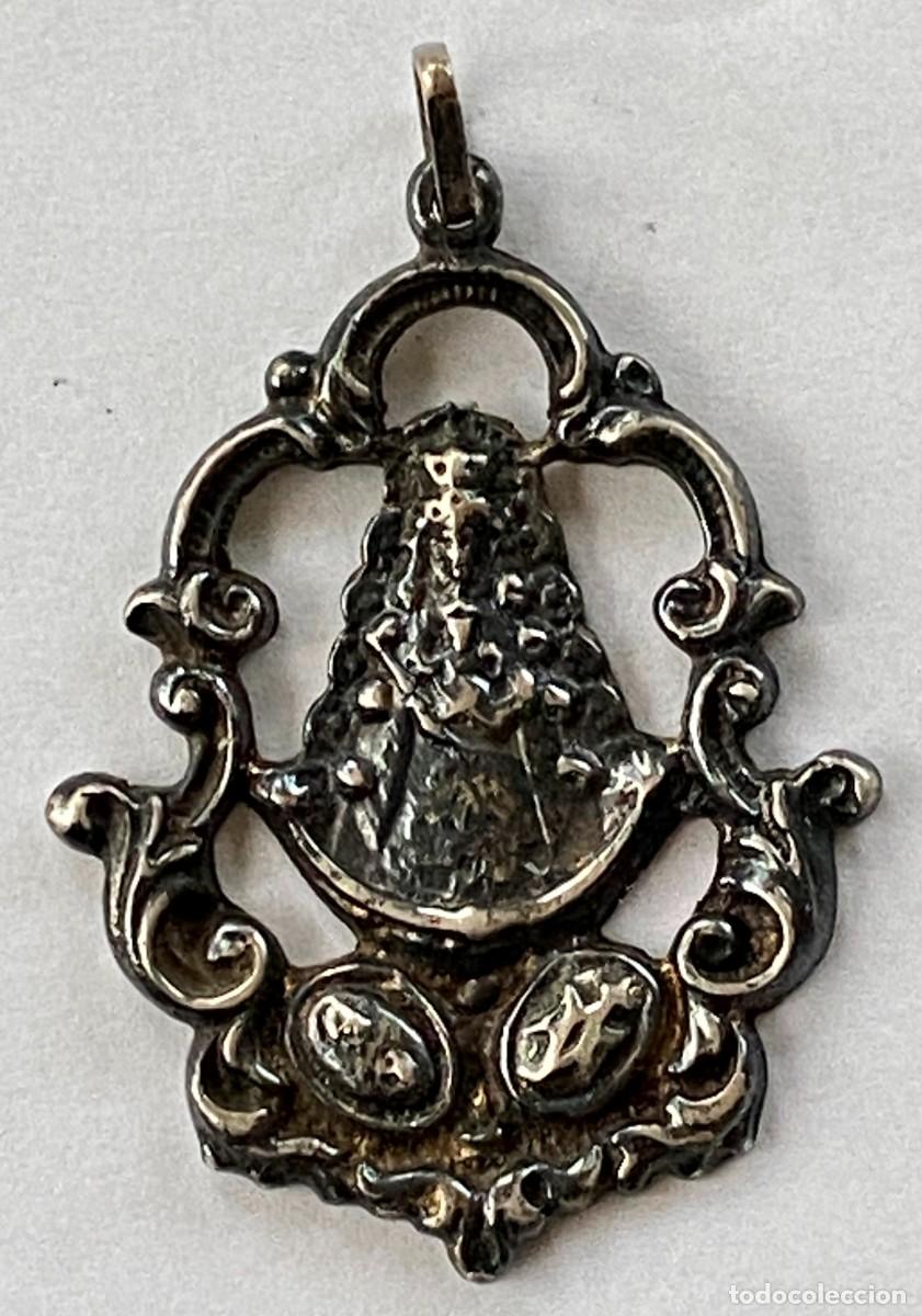 Antig&uuml;edades: MEDALLA DE PLATA DE LA VIRGEN DEL ROCIO, MIDE 4,8 CMS. - Foto 1